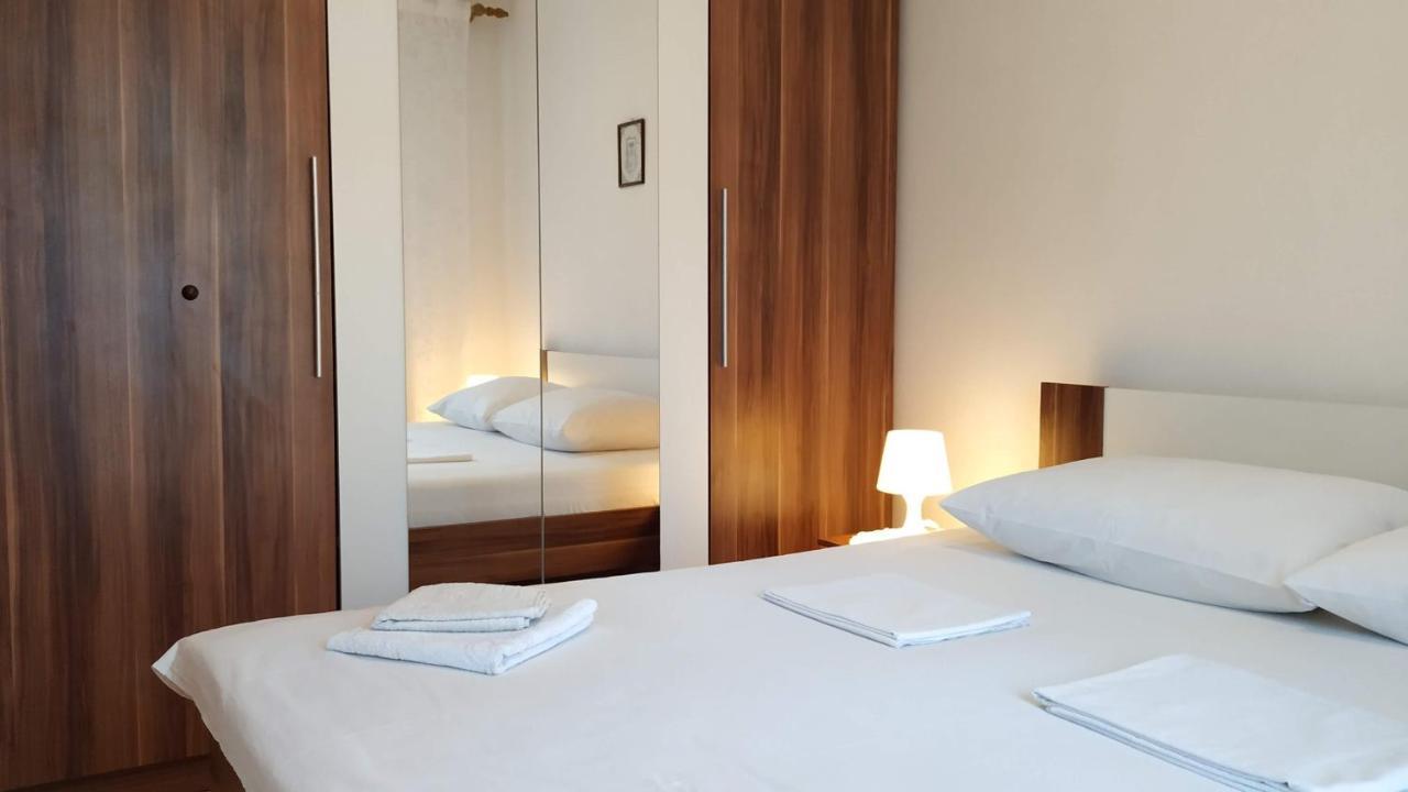 Apartments Tea Pag 파그 외부 사진